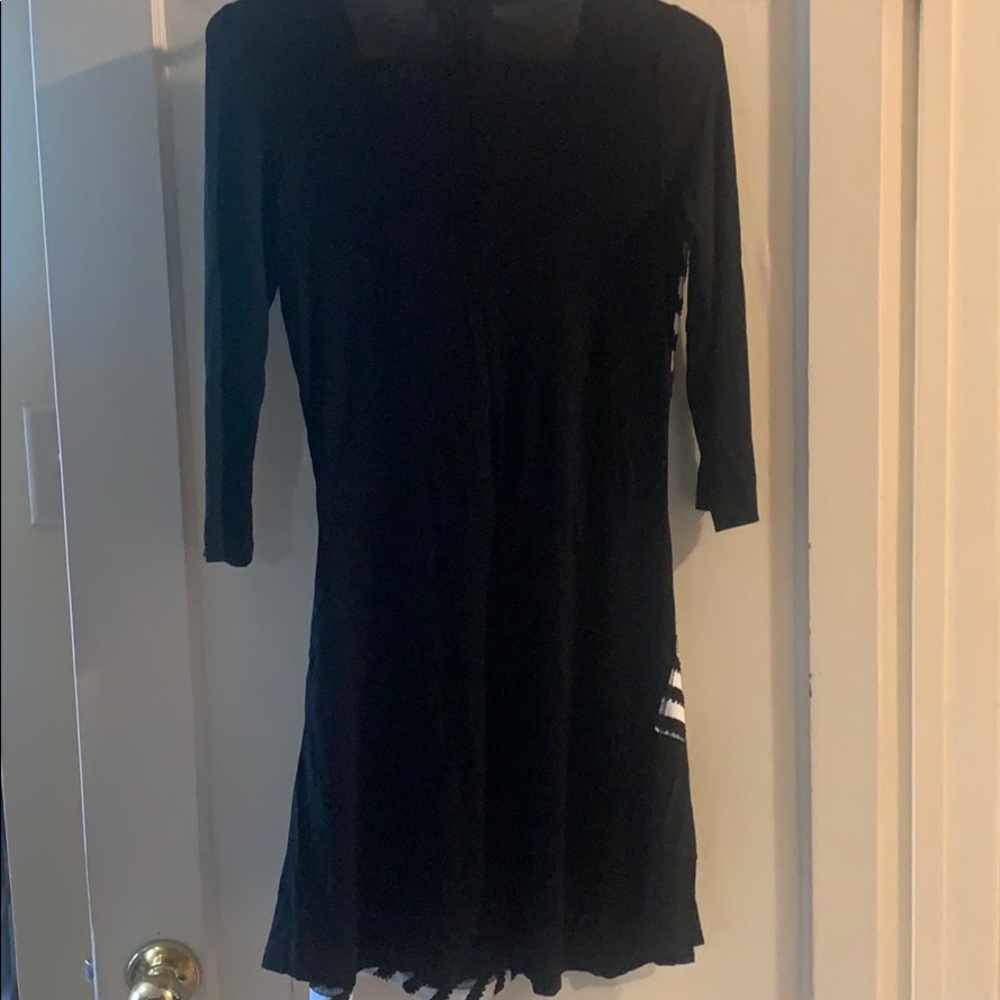 Papillon dress. - Picture 2 of 2